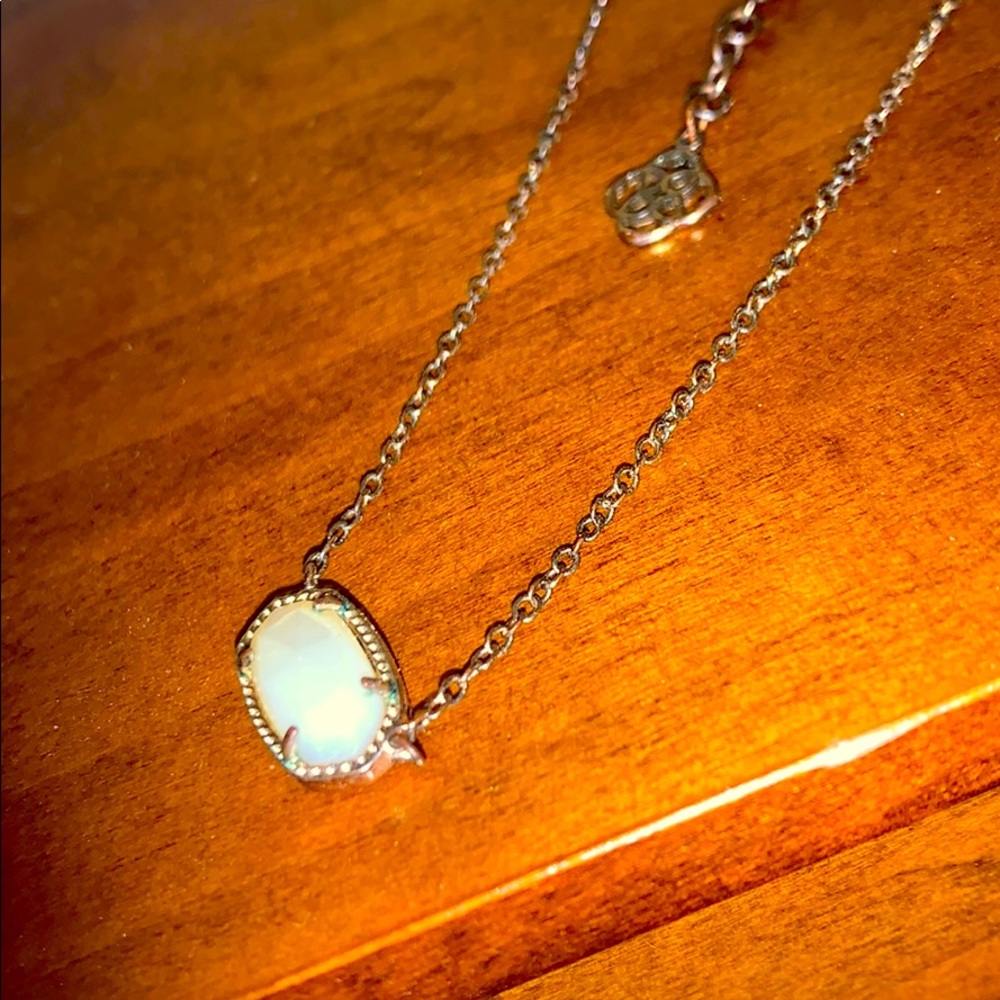 Pearl Kendra Scott necklace